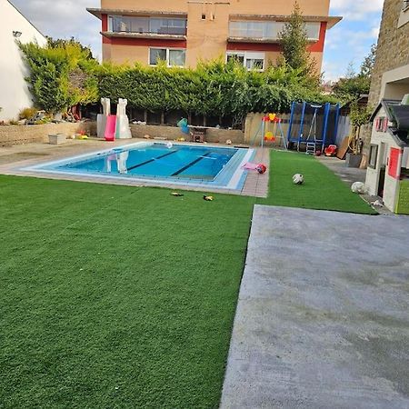 Descanso Urbano Pamplona Mutilva Alta Ngoại thất bức ảnh